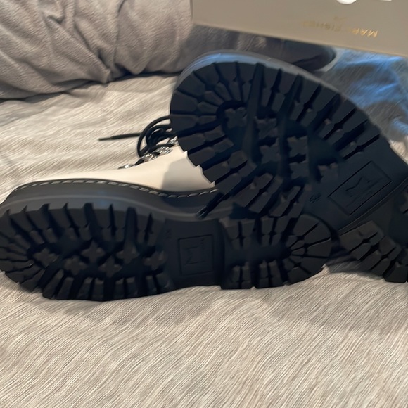 Brand new Marc fisher plune boot - Picture 3 of 3
